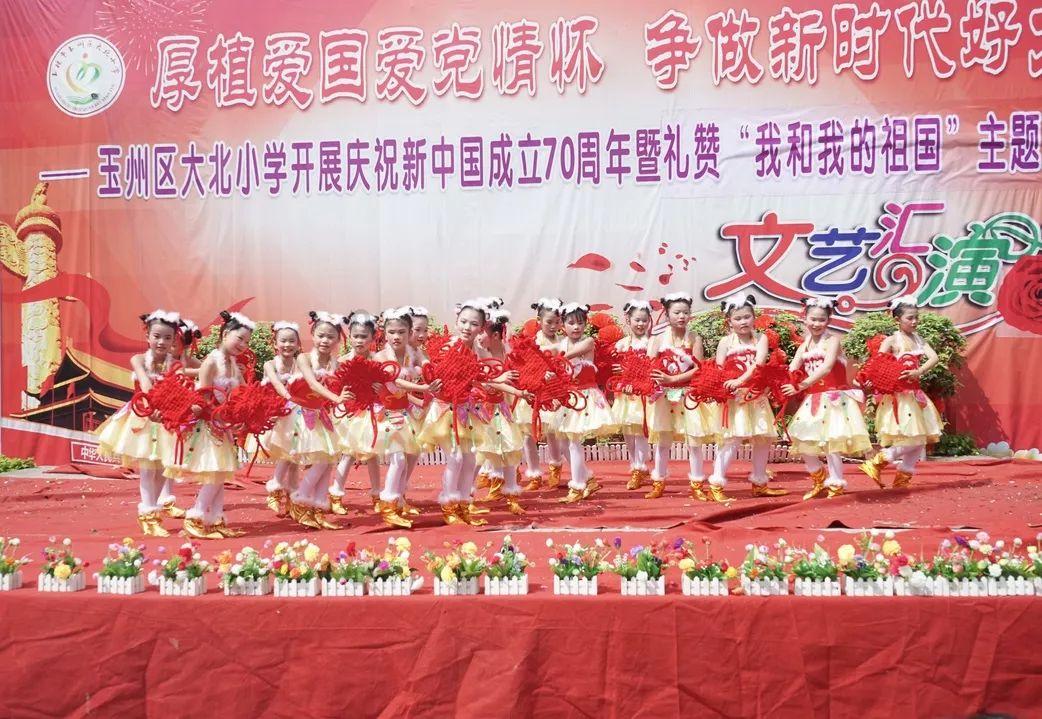 女孩的时装封面